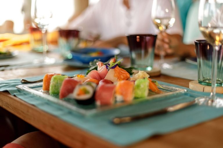 Soneva-Fushi-Meal-scaled